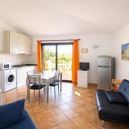 Apartment Vicino